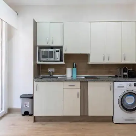 Acb - Z26 Centrico - Parking Gratis