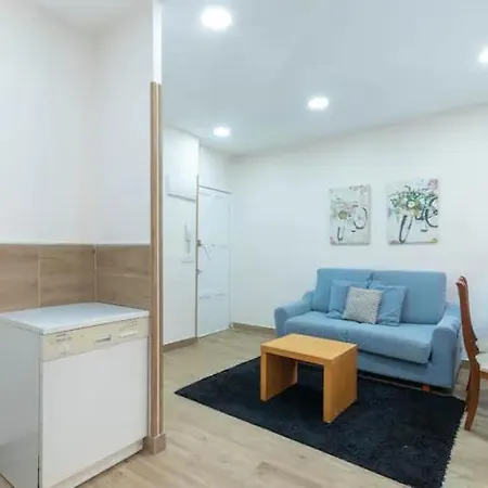 Acb - Z26 Centrico - Parking Gratis